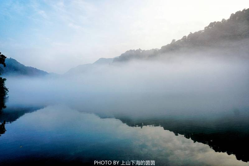 揭秘雾漫小东江之谜（小东江雾景图片）