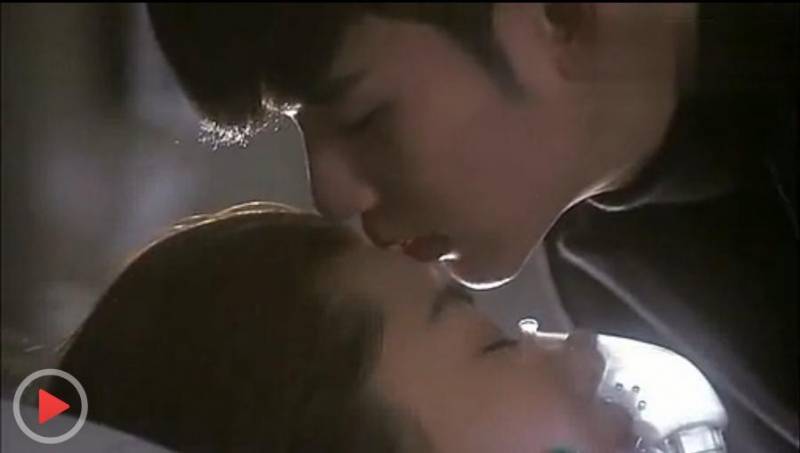 【来自星星的你】全集吻戏KISS精彩合集萌MV（《来自星星的你》吻戏）