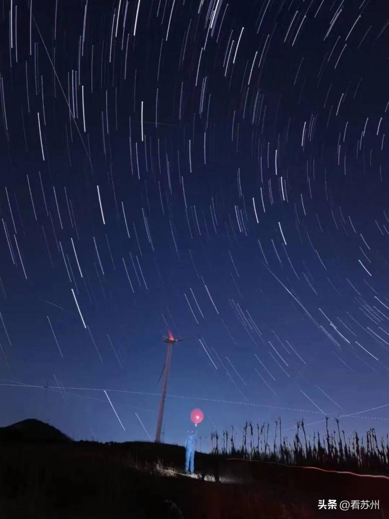 一起来看流星雨片头曲叫什么（一起看流星雨免费版在线观看高清）