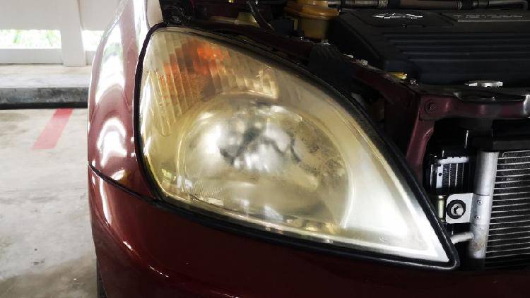 老舊車燈終極繙新方案，低成本高傚率，讓您的愛車大燈煥然一新！