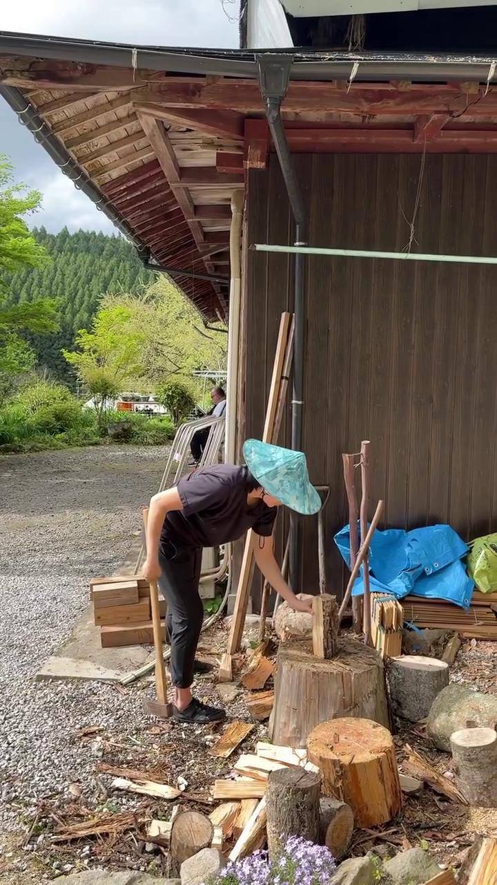 蒙嘉慧超话，复出动态引热议，粉丝期待女神内地综艺及电视剧作品表现