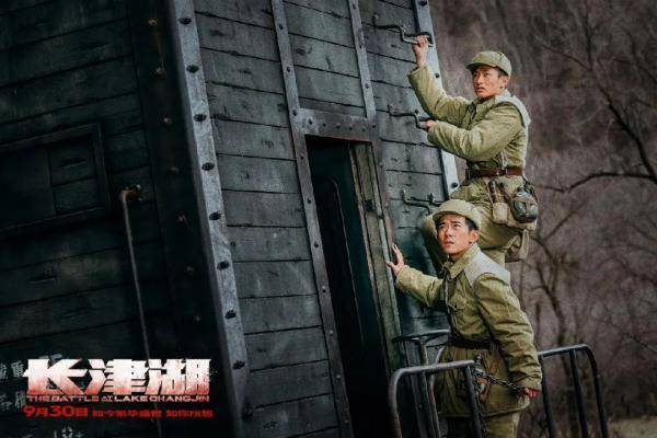 《長津湖》續集正式官宣，《長津湖之水門橋》燃情來襲，原班人馬再續抗美援朝英雄傳奇！