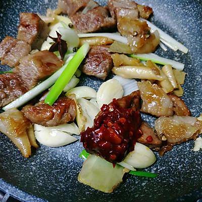 自制香辣牛肉面，超详细配料与步骤解析，一个人的美食盛宴