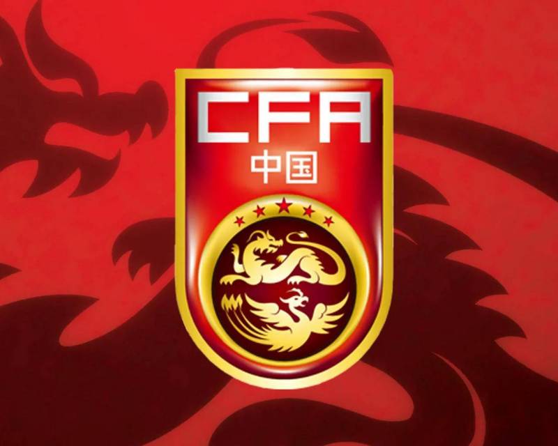 中国足球队的微博，独家揭秘国家队训练日常与赛事备战全纪录