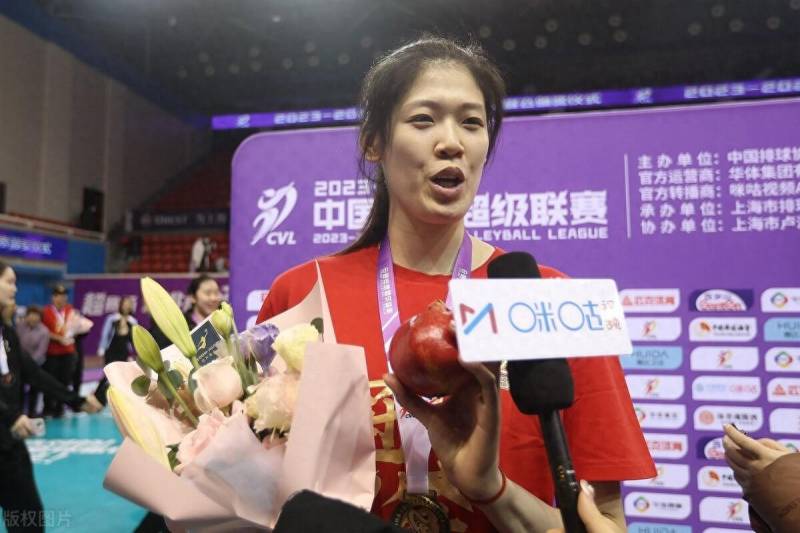 2024年女排世界盃激烈對決，中國女排再遇強敵塞爾維亞，奧運資格最後一搏