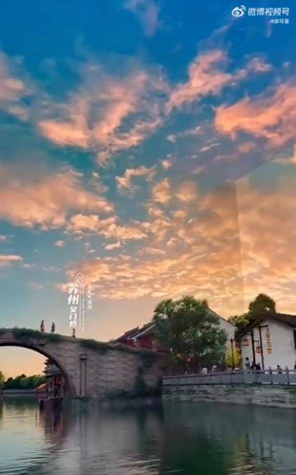 郭可盈的微博视频，走进扬州探访中国大运河博物馆，重温《恨锁金瓶》风华，她的古装风采依旧迷人！