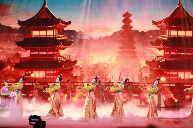 绽放网微博，2023文化之夜璀璨郑州，携手共绘时代新篇章