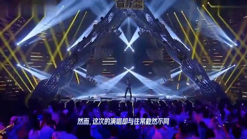 Justin Bieber喝醉演绎《Stay》引发热议，幽默表现折服观众，音乐界的新风格标杆！