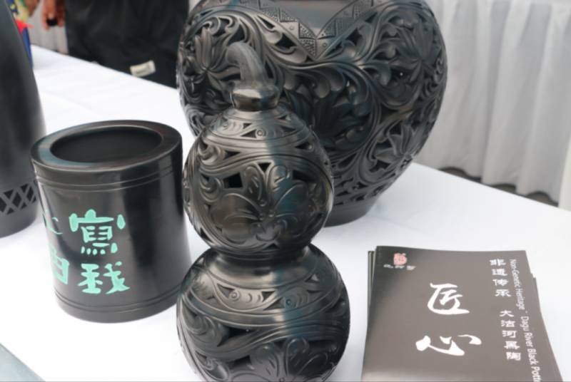 【好品山东】山东手造赋能青岛螺钿，匠心独运展现海洋文化魅力 | 体验中心倾情呈现“海味”青岛手造精品