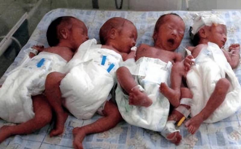 双胞胎姐妹同天同医院生娃，医生惊喜见证奇缘，一家喜添2对双胞胎，罕见好运！