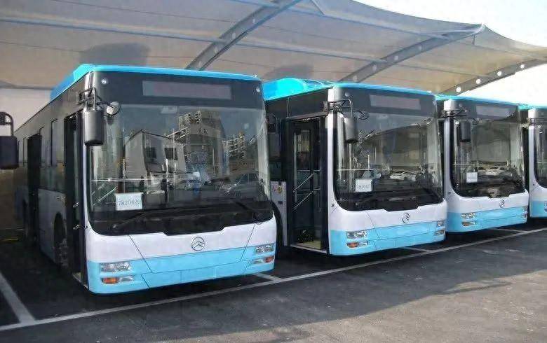 孝感11路公交车线路将延长至市中心医院东城院区