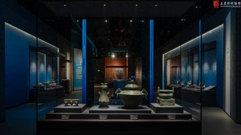 三星堆博物馆新馆首展迎来中国国家博物馆馆藏的160件青铜精品