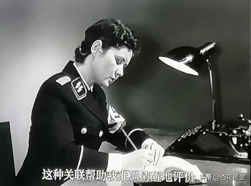 春天的十七個瞬間彩色版，囌聯鼎盛時期電影藝術巔峰之作，1973年上映，經典重映喚醒春天裡的諜戰風雲