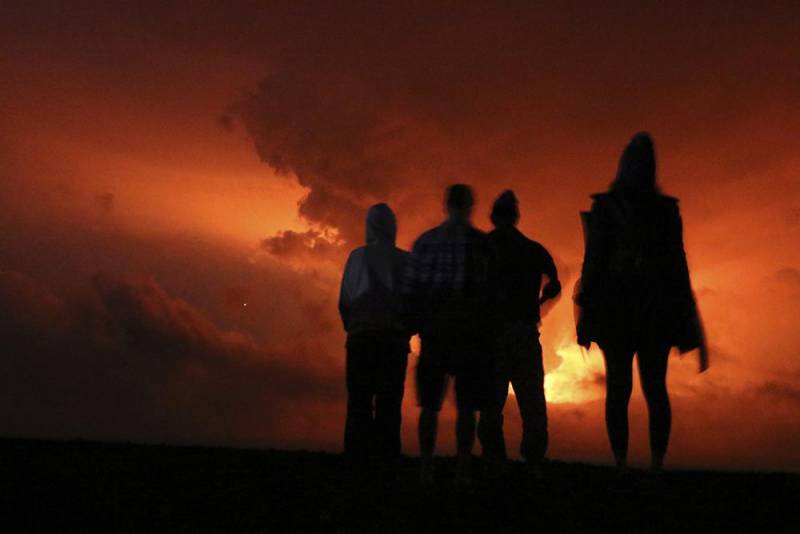 世界最大活火山喷发，震撼全球，环太平洋地区紧张应对
