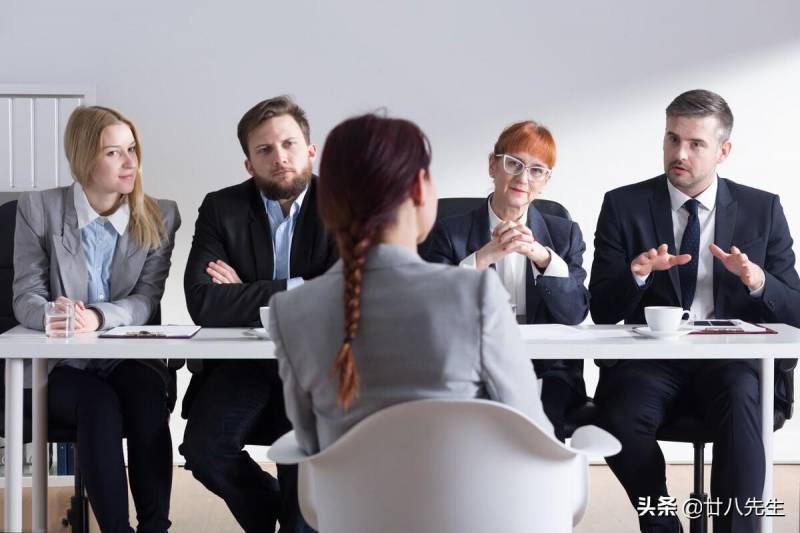 女人結婚七次，每一次都是真愛？探尋現代愛情觀下的無原則付出