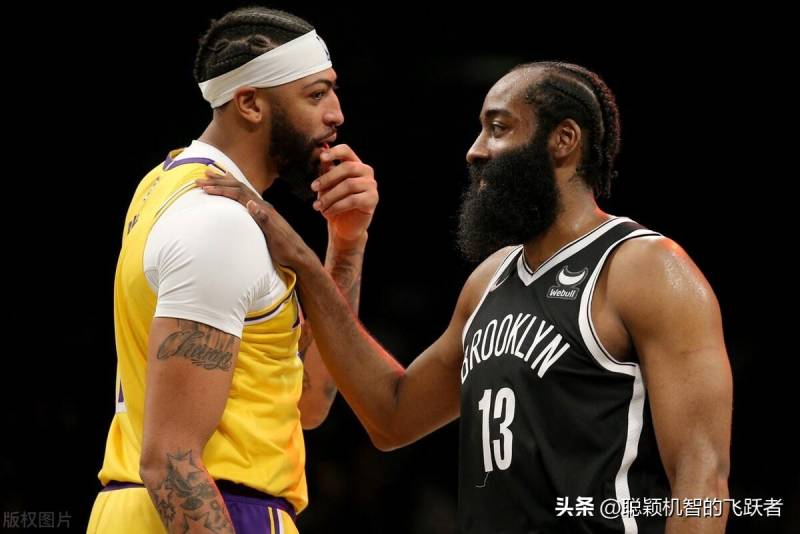 AnthonyDavis的微博，湖人新王赛场风采与日常生活分享，NBA全明星球员的精彩时刻