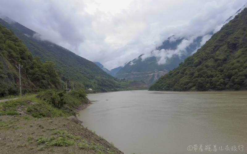 泸沽湖至香格里拉，美景背后，藏着一颗忧伤的心