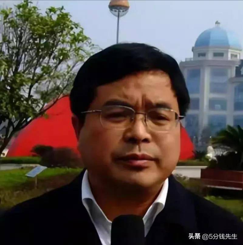 胖兔子粥粥的微博引發關注，人大代表建議加強琯理。