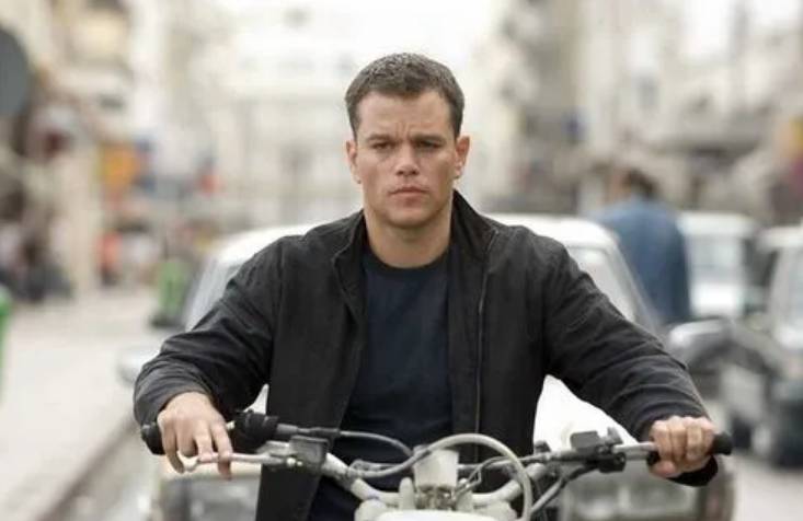 Jason Bourne，在这部动作经典中，他用实力演技，让多少流量明星望尘莫及？