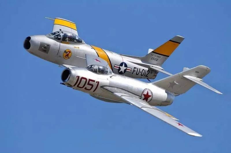 空机新时代降临！中国空军歼-20确认“五代机”身份，争议尘埃落定！