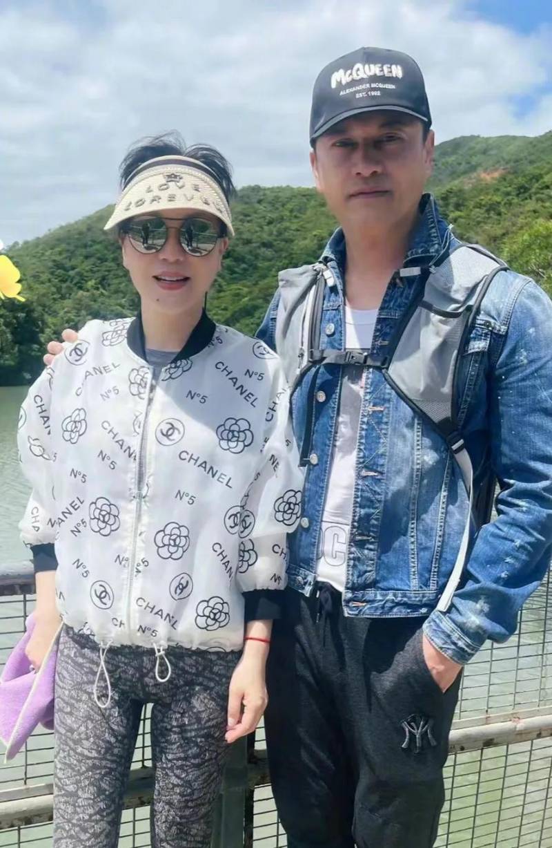 吕良伟三婚老婆杨小娟首曝光，47岁生子，婚姻幸福美满