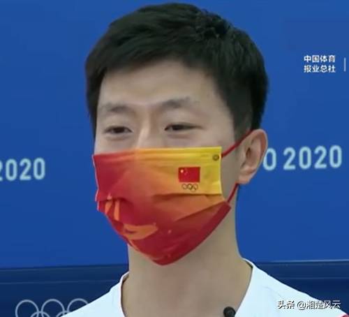 记者追问马龙毛巾掉毛原因，奥运冠军幽默回应引关注