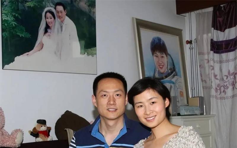 中国首位女航天员刘洋，结婚8载，飞天前给丈夫留下深情寄语