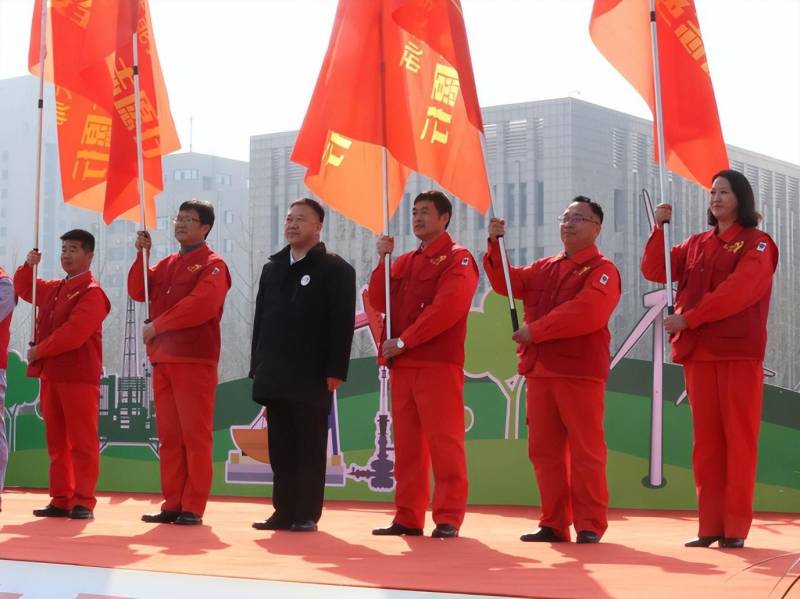 仙河鎮行動，傳承雷鋒精神，志願之光我自豪！