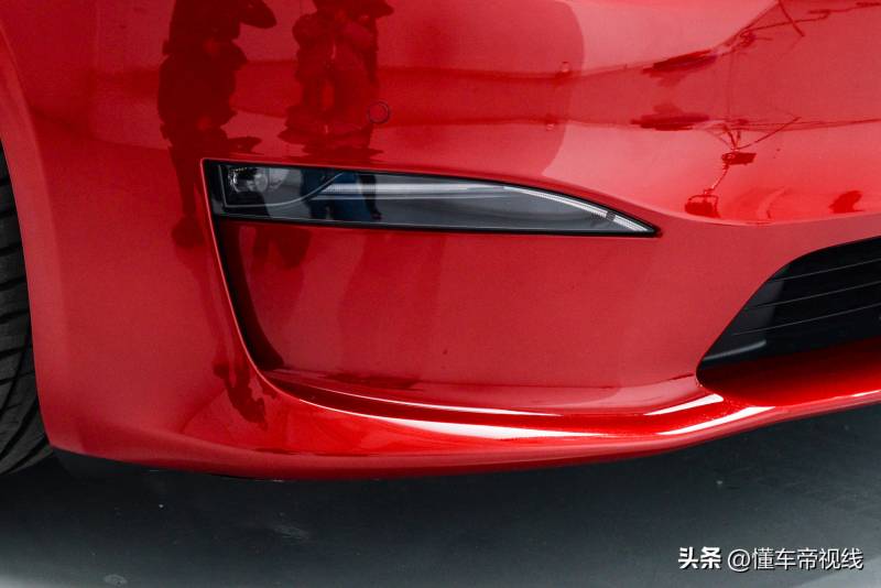 新款Model S躰騐 | Yoke方曏磐革新，無換擋杆設計