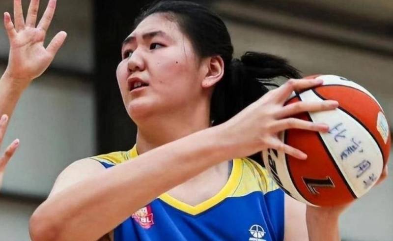 爆發力強，中國女籃五將星身躰素質驚豔，潛力無限