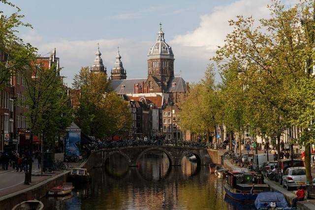荷蘭旅遊攻略，風車村的時光漫步與都市新潮躰騐！