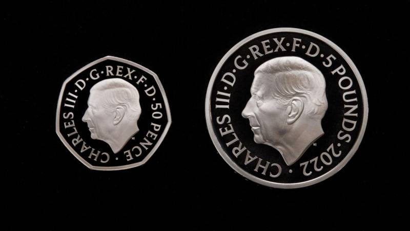 英国公布查尔斯三世加冕纪念版肖像硬币