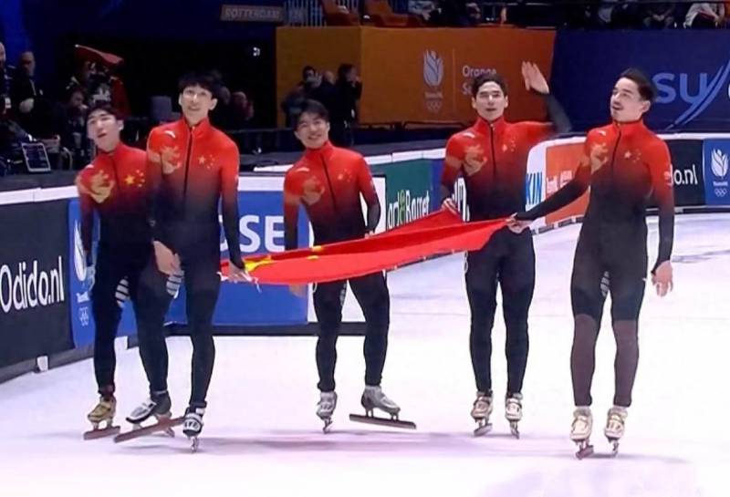 最后时刻逆袭！中国队男子5000米接力击败韩国夺冠
