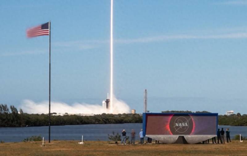 SpaceX十手火箭发射NG，猎鹰9号再赴星链征程