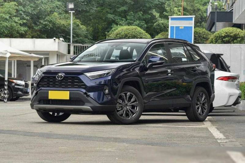 优惠近4万，一汽丰田RAV4荣放，两套动力任君挑选！