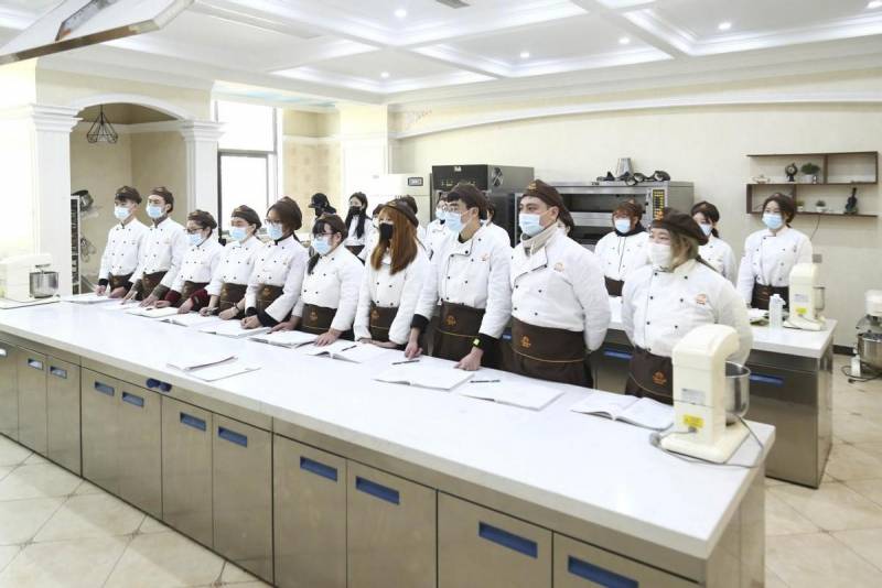 烘焙哪個學校好？南京地區烘焙學校排名及選擇指南