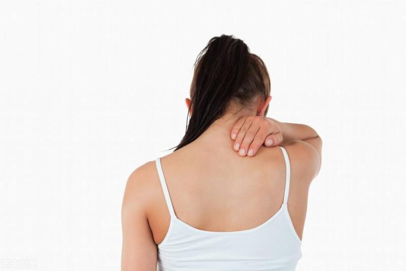 颈椎疼痛怎么办？试试这5个简单缓解方法！