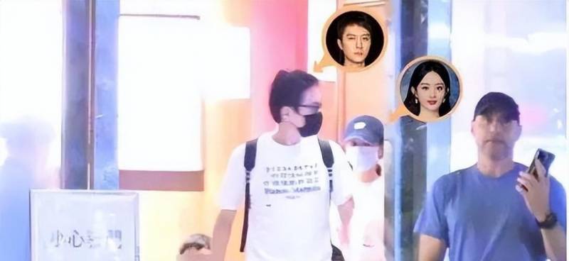 林允和冯绍峰同台亮相，女方羞涩躲闪，网友直呼，气氛微妙