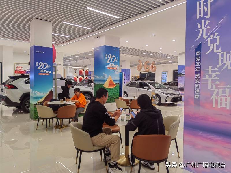 11月广州车牌指标竞拍，个人均价及最低价均上涨