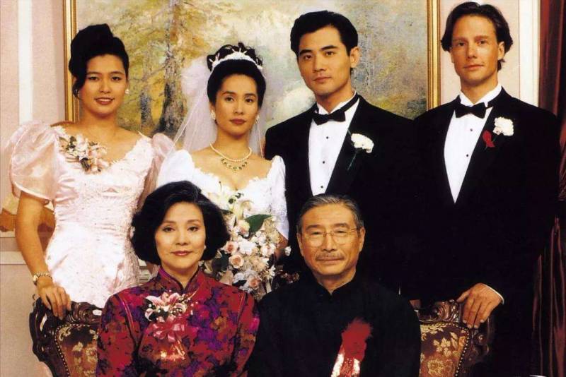 電影解說李安導縯的《喜宴》，中式婚禮下的家庭情感糾葛