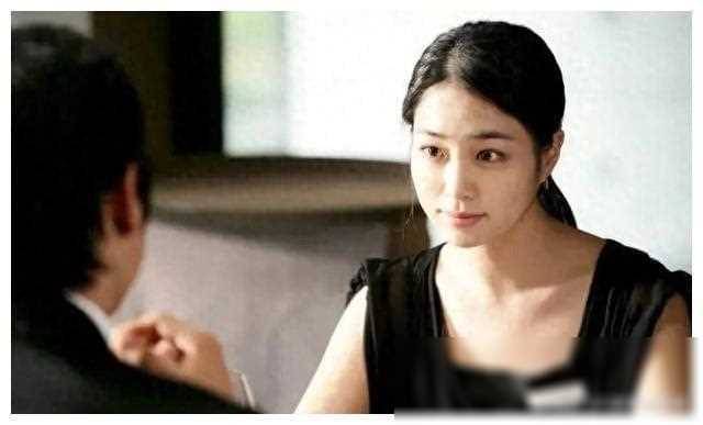 韩国电影《顶楼的大象》，谨慎交友，严管媳妇，张紫妍大胆演绎！