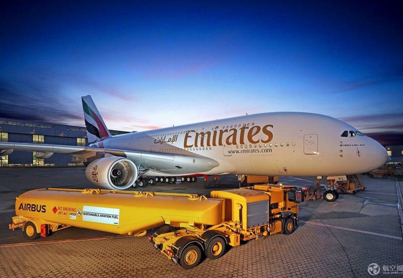 阿联酋航空Emirates微博，迪拜-广州航线加密，班次再升级
