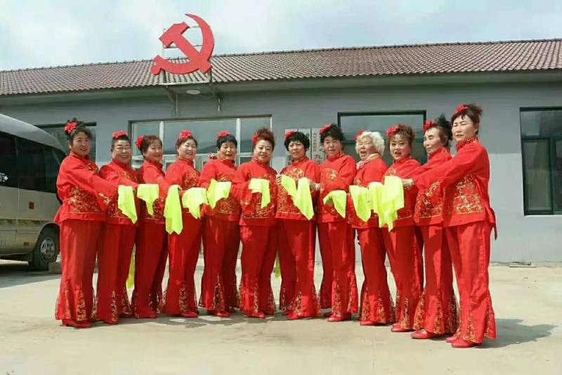 喜氣洋洋健身操舞 成套展示慶國慶迎重陽