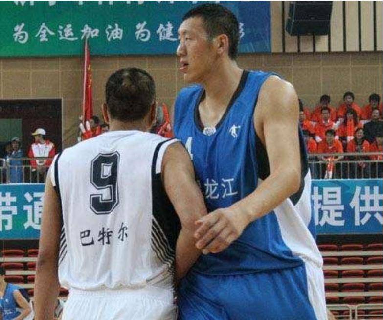 孙明明0823的微博视频，篮球巨人转型，体育文化传承之光