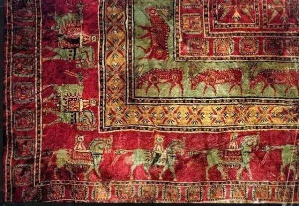 新疆地毯与挂毯有何不同？品质优势解析